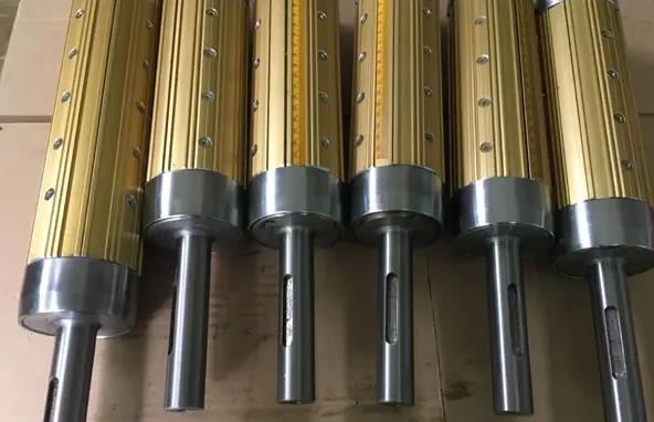 氣脹軸工藝系統中其它作用力對加工精度的影響.jpg